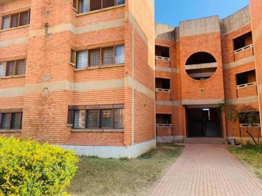 Spacious Zamtel Flat Lusaka Exteriér fotografie