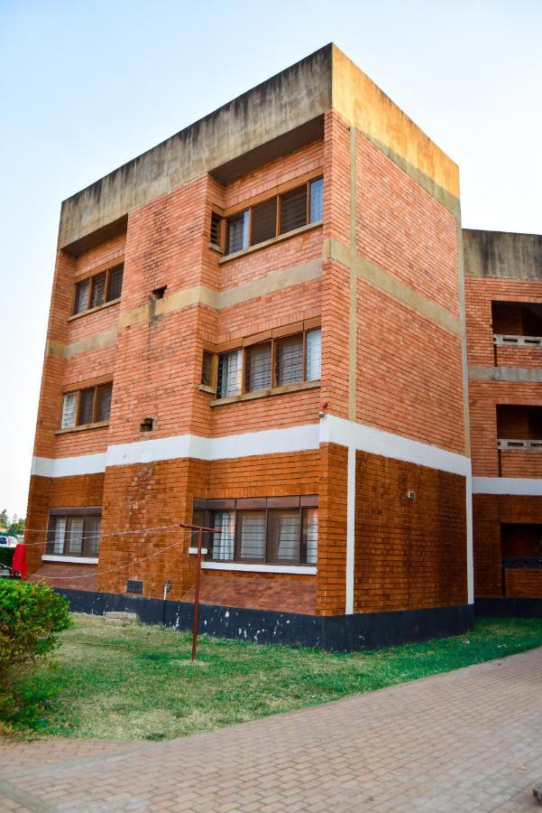 Spacious Zamtel Flat Lusaka Exteriér fotografie